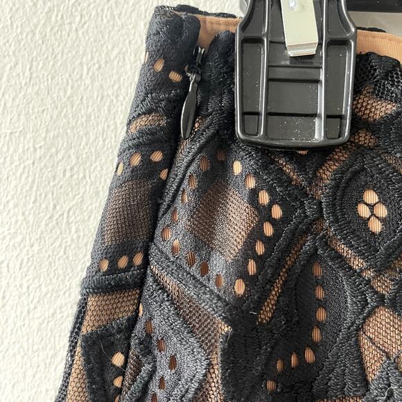 For Love And Lemons x Raye Black Lace Mini Skirt - Small - Picture 7 of 10